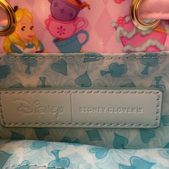 ✅FIRM PRICE✅ Stoney Clover Lane Alice In Wonderland - Picture 7 of 15